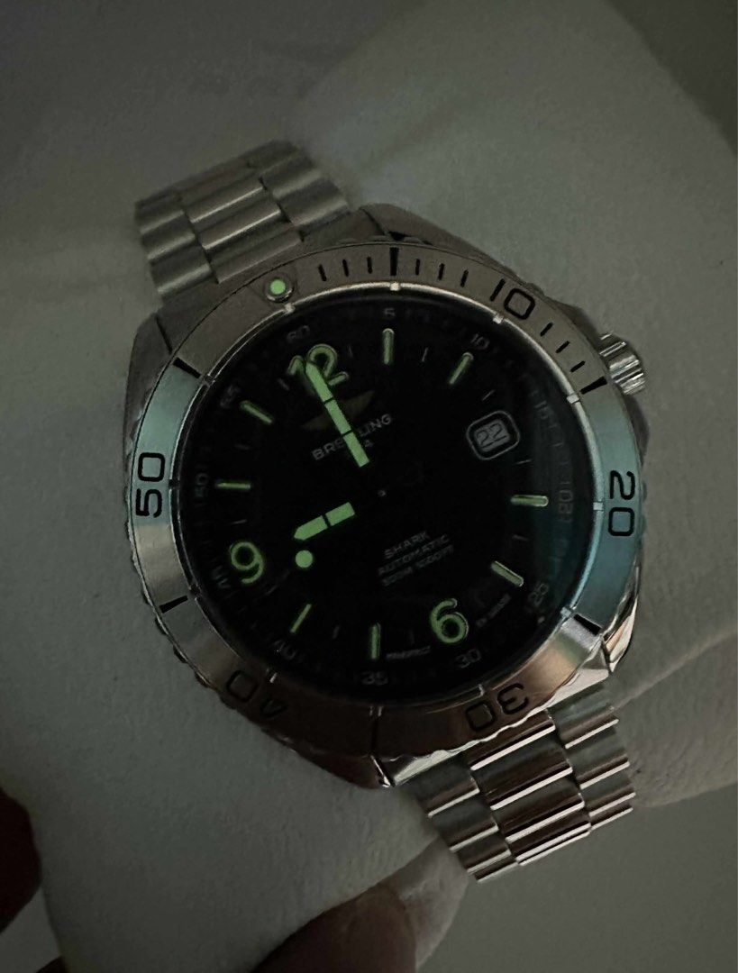 Breitling Shark Black Dial Automatic Men’s Watch (Category: Luxury Watches) located in Manila. Submitted by importgoodiesph (Listing ID 1399779615, Image 3). Description: Breitling Shark Automatic Men’s Watch A17605 - in excellent used condition - rare model - black dial - 42mm case size - automatic movement - stainless steel bracelet - inclusions: watch, complete links, inner and outer box, manual, international warranty card Note: inner box a l