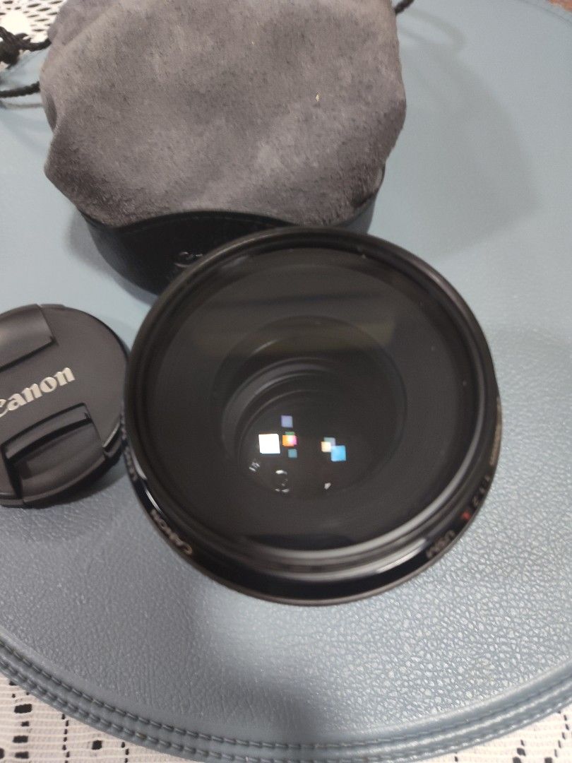 Canon EF 50mm 1.2 L USM Lens (Category: Lens & Kits) located in Lapu-Lapu City. Submitted by williamzane (Listing ID 1399774227, Image 3). Description: Canon 50mm 1:1.2 USM L series lens kept in dry box no more box no hood will include pouch very clean lenses included ND2 filter pwede sa maselan. no scratches no dings. used it on manual focus mode for studio so USM motor is in virgin condition. i will give your money back if the AF motor dies wit