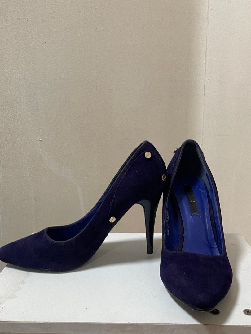 Celine (Category: Heels) located in Manila. Submitted by mayiiing (Listing ID 1399756721, Image 3). Description: Size 6.