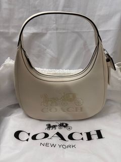 (Category: ) located in . Submitted by izanypreloved (Listing ID 1399782979, Image 1). Description: .