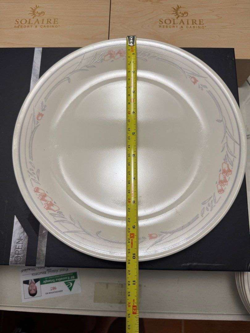 Corelle Dinner Plates 4 pcs (10 inches Diameter) (Category: Dinnerware & Cutlery) located in Las Pinas. Submitted by ryannico (Listing ID 1399739125, Image 2). Description: Corelle Dinner Plates 4 pcs (10 inches Diameter) PHP200 each I will delete this ad once sold , Price posted is actual price I do not reserve or hold items . First to pay and highest offer will get the item . Items are 2nd Hand , please manage your expectations Very Good Condit
