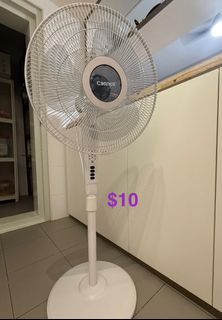 (Category: ) located in . Submitted by imjoycehere (Listing ID 1399760979, Image 1). Description: .