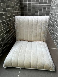（分類：）位於 。 由 countharbour 提交（商品編號 1399654867，圖片 1）。簡介： 。