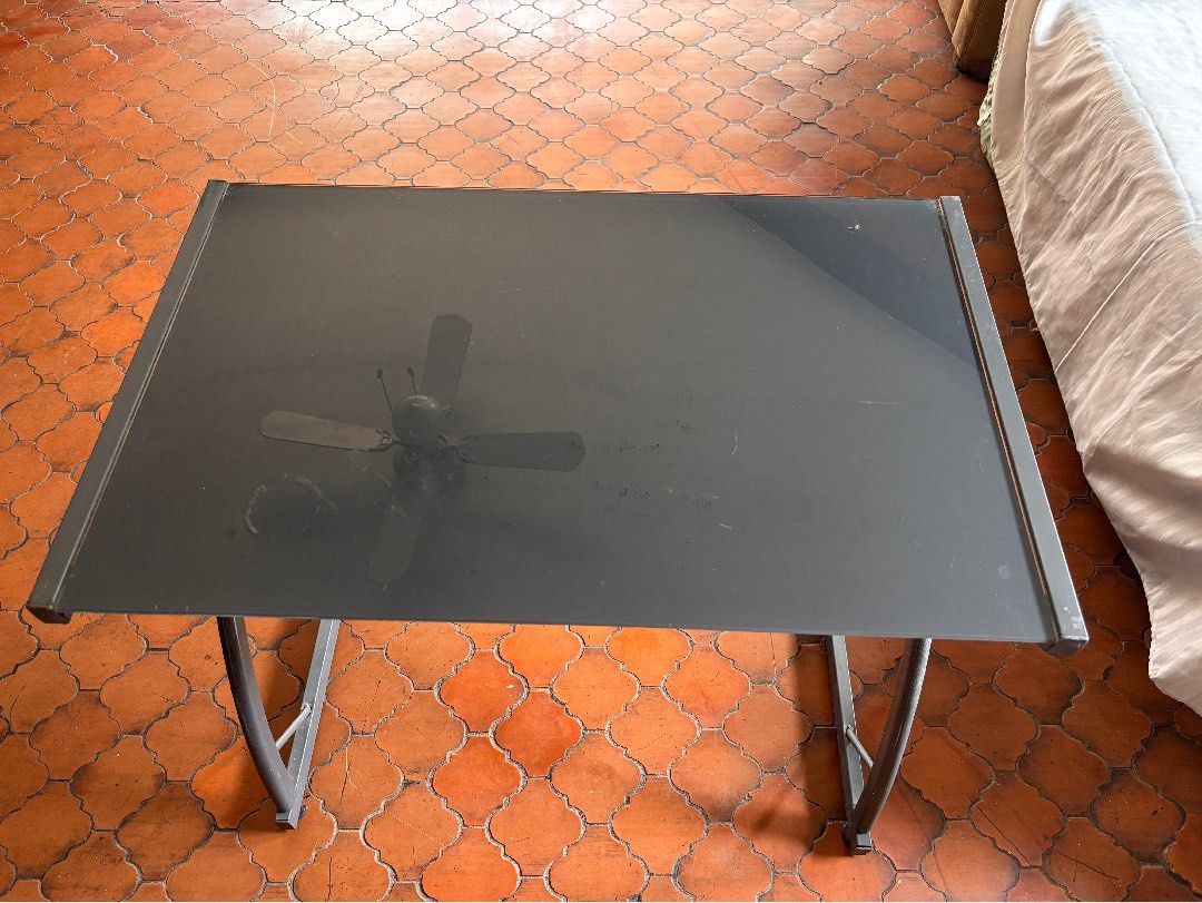 Glass Top Computer Table (Category: Tables & Sets) located in Las Pinas. Submitted by jynnette (Listing ID 1399690588, Image 2). Description: - Sleek glass top - Sturdy metal frame - Rectangular shape - Gray color - Suitable for computer or study use.