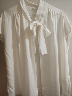 GU 白色短袖恤衫 size XXL64246685940737110