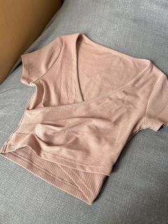 （分類：）位於 。 由 n____a 提交（商品編號 1399655459，圖片 1）。簡介： 。