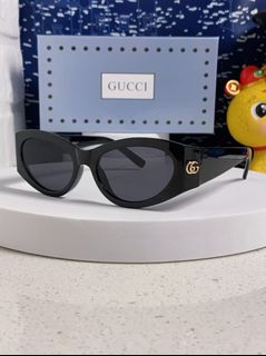 💎品質保障💎Gucci 古奇墨鏡貓眼時尚潮流超輕簡約復古寬腿太陽眼鏡64245834633347110