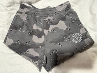 (Category: ) located in . Submitted by mike5757 (Listing ID 1399791688, Image 1). Description: .