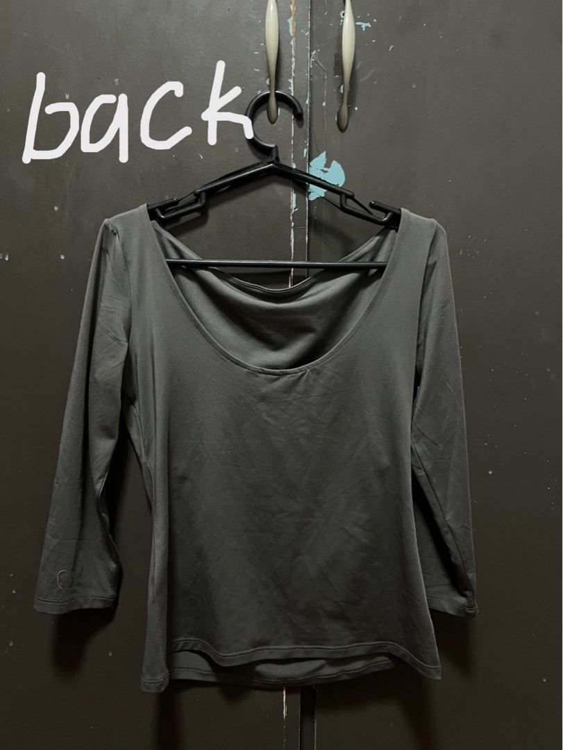 H&M Gray Longsleeve Top (Category: Longsleeves) located in Quezon City. Submitted by nize__ (Listing ID 1399797904, Image 2). Description: -used less than 5 times -can fit up to semi large mop: bpi only mod: lalamove / grab / j&t location: quezon city.