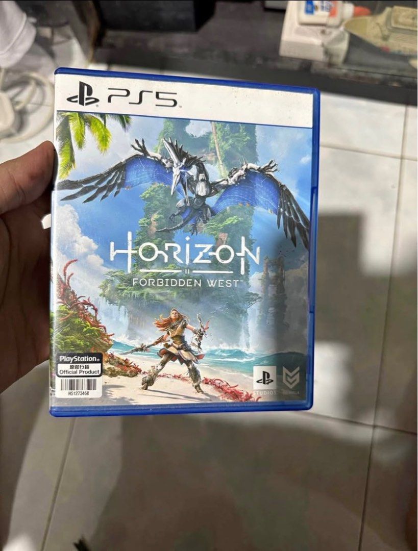 Horizon Forbidden West PS5 (Category: PlayStation) located in Cavite. Submitted by migspan (Listing ID 1399824164, Image 1). Description: Rfs - need funds and tapos na yung game.