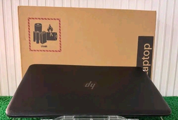 📌HP 250 G5 📌 (Category: Laptops & Notebooks) located in Manila. Submitted by lonelyme_1986 (Listing ID 1399651377, Image 3). Description: ‼️15.6" INCHES CORE I5 6TH GEN with BOX LAPTOP FOR SALE‼️ 📌HP 250 G5 📌 CORE I5-6200U CPU @2.40GHZ (6TH GENERATION) 256/240GB SSD 8GB MEMORY 4GB INTEL HD GRAPHICS 520 BUILT -IN CAMERA WIFI READY CARD READER HDMI DVD RW USB PORT TYPE C PORT BLUETOOTH 15.6 INCHES 💯% NO ISSUE 99% SMOOTH FULLY TESTED PRICE: 9,7