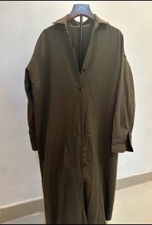 日本INGNI橄欖綠長袖襯衫裙/外套64247024428801110