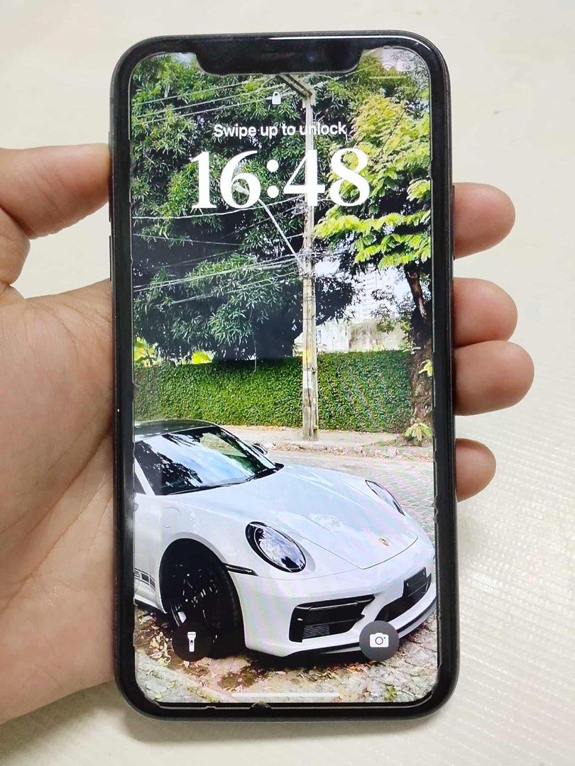 Iphone 11 Black (Category: iPhone 11 Series) located in Pasay City. Submitted by vintagearchive28 (Listing ID 1399728045, Image 2). Description: IPHONE 11 128GB ✅ 75% BATTERY HEALTH ✅ Factory Unlocked ✅ Working True Tone ✅ Working Face ID ✅No history of repair ✅Personal phone brand new ko nakuha with box pa.