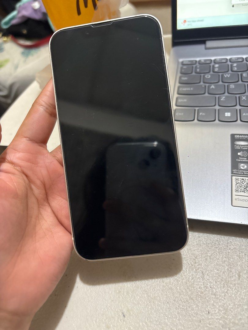 IPHONE 14 (Category: iPhone 14 Series) located in Rizal. Submitted by ky_01 (Listing ID 1399659854, Image 3). Description: Iphone 14 ganyan na po siya since update then pinaayos ko yung esim niya kaso kayo na lang magpaayos (wala me time) For parts or kung gusto niyo ipaayos na lang.
