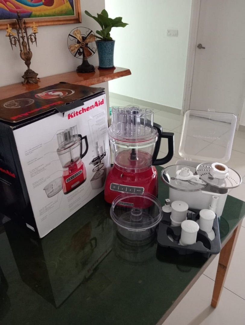 KitchenAid Processor (Category: Juicers, Blenders & Grinders) located in Singapore. Submitted by j_a_lm_k (Listing ID 1399696555, Image 3). Description: lightly used . like new. in original box.