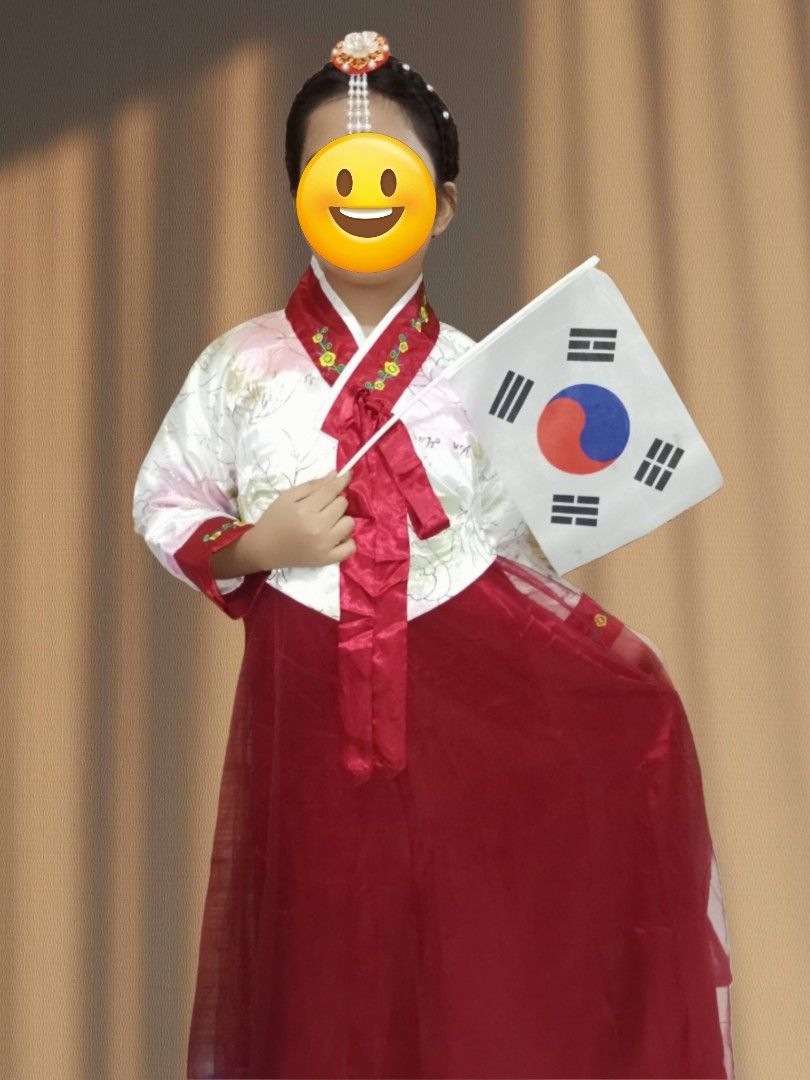 Korean Hanbok Costume 🇰🇷 (Category: Babies & Kids Fashion) located in Manila. Submitted by mumshiie.tindera (Listing ID 1399713455, Image 2). Description: - Authentic Korean Hanbok costume for children. - Set includes: traditional red and white dress, headpiece. (sash & flag not included) - Ideal for cultural events and themed parties..