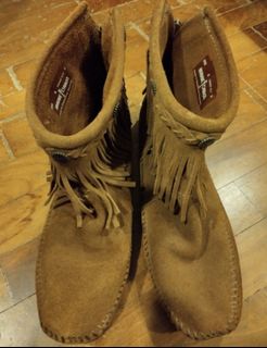 (Category: ) located in . Submitted by crisis7979 (Listing ID 1399683539, Image 1). Description: .