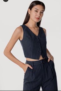 (Category: ) located in . Submitted by runawaycloset (Listing ID 1399706840, Image 1). Description: .