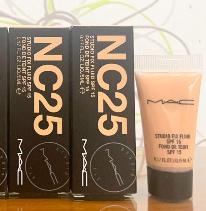LP POSTED MAC studio fix fluid foundation shade nc25 (Category: Makeup) located in Manila. Submitted by beautyboutique9 (Listing ID 1399718419, Image 1). Description: Brand new and authentic Selling low and affordable Sold per pc shade nc25 .