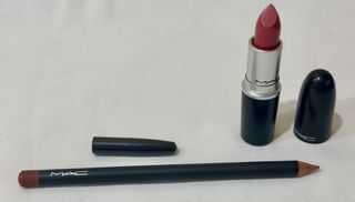 (Category: ) located in . Submitted by thesouthbeachedit (Listing ID 1399807788, Image 1). Description: .