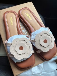 (Category: ) located in . Submitted by nayly (Listing ID 1399651985, Image 1). Description: .
