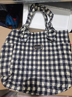 (Category: ) located in . Submitted by eucalyptus (Listing ID 1399719176, Image 1). Description: .