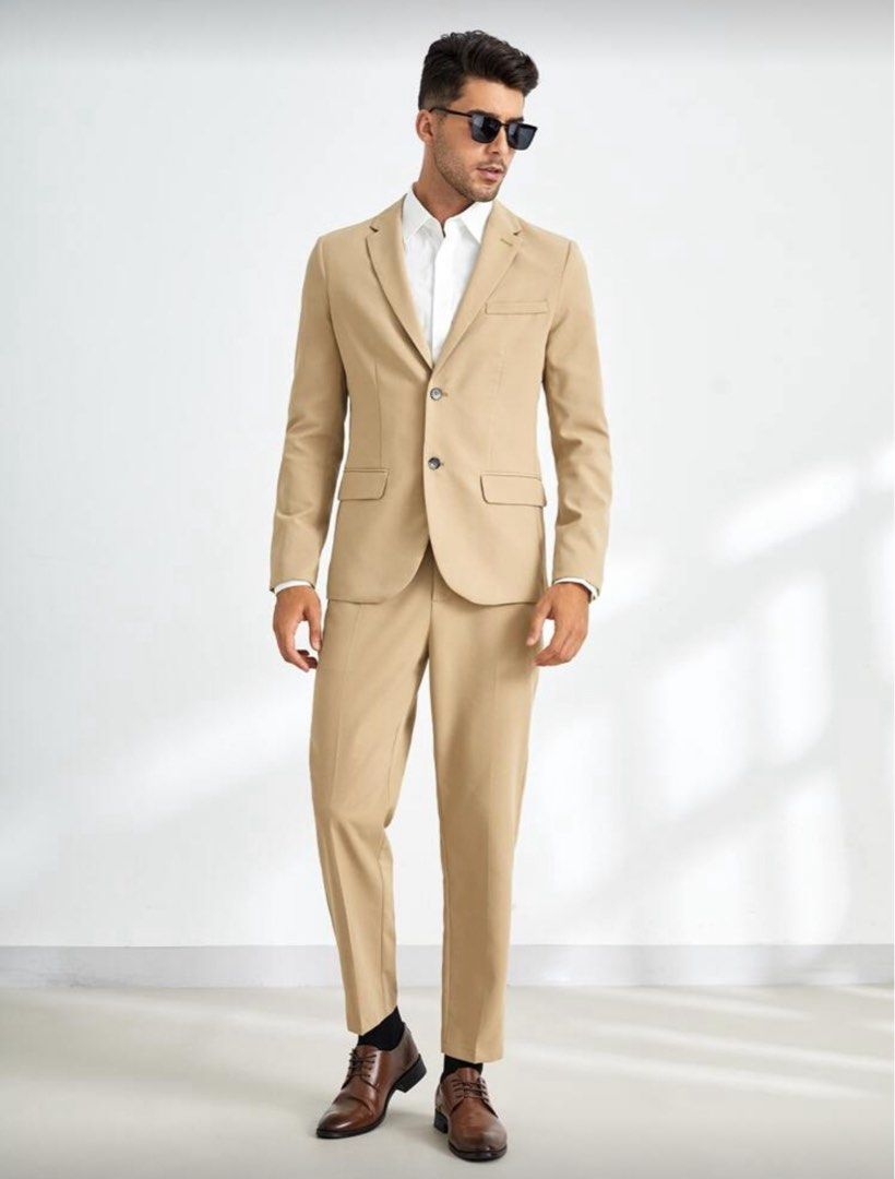Mens Blazer and Pants Suit Large size (Category: Sets & Coordinates) located in Bacoor. Submitted by mommyb3 (Listing ID 1399687193, Image 3). Description: Large size garterized waist ng pants. HIGH QUALITY Manfinity Shein nabili.