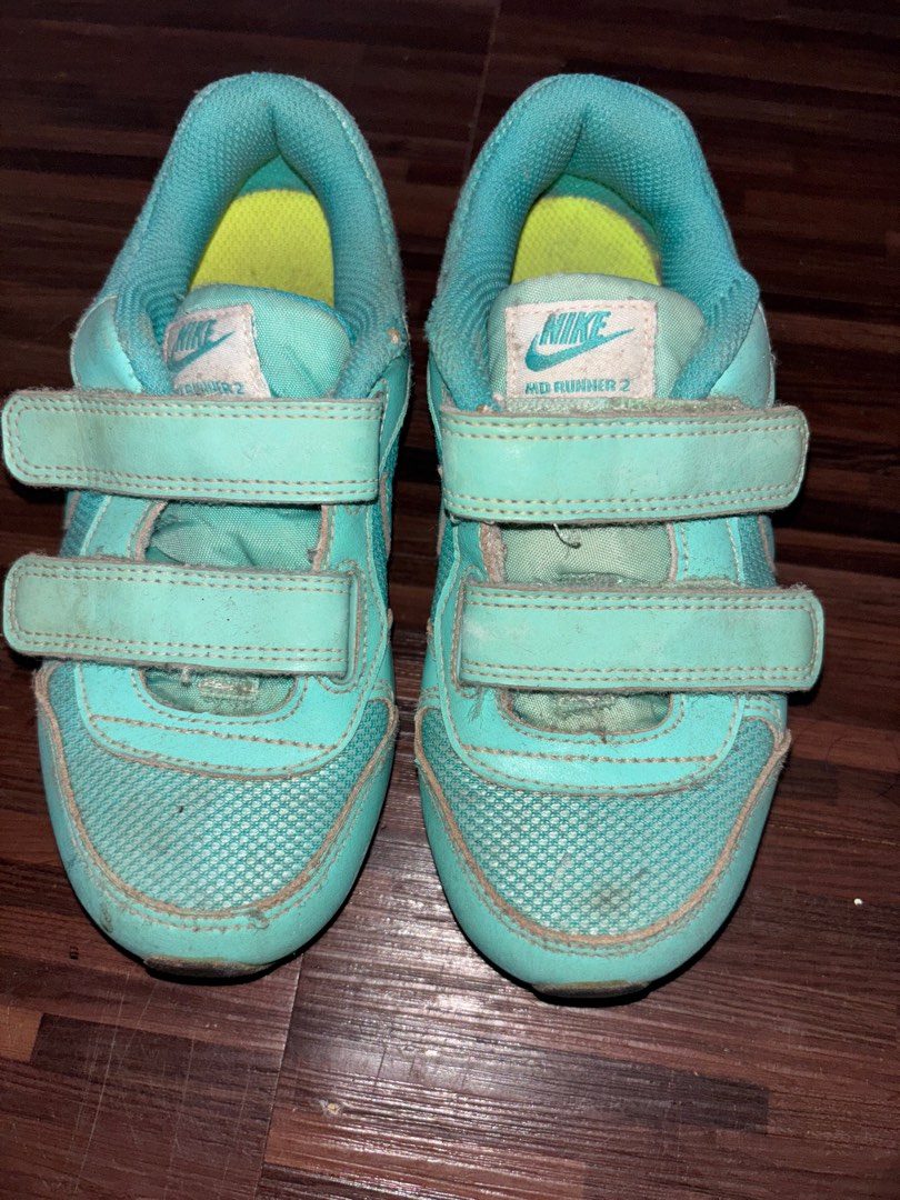 Nike MD Runner sneakers size 17 cm, Bayi Anak, Baju Anak