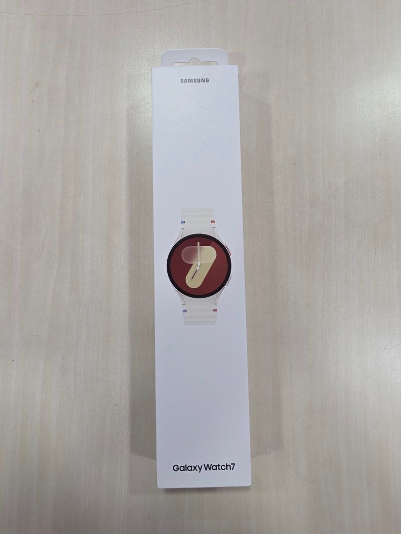 Samsung Galaxy Watch 7 (Category: Wearables & Smart Watches) located in Mandaluyong City. Submitted by ellasellstuff (Listing ID 1399733567, Image 1). Description: ✅ Highlights • Uses the new 3nm‑process chip (the Exynos W1000) for significantly improved performance and efficiency. • Advanced health and fitness sensors: upgraded BioActive Sensor (13 LEDs) for better accuracy in heart rate, SpO₂, body composition, etc. • Dual‑frequency GPS (L1 + L