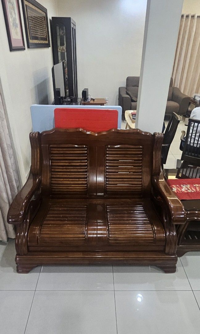 Solid wood sofa (Category: Sofas) located in Kajang. Submitted by kazuzave (Listing ID 1399737366, Image 3). Description: 1 + 2 + 3 + (1 long 1 square) coffee table. rare solid wood sofa.