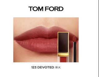 💜In Stock💜TOM FORD Black Gold Long-lasting Matte Lip Gloss (123) #DEVOTED Bathed in Fire64246534382466110