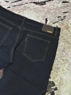 (Category: ) located in . Submitted by zuustoremy (Listing ID 1399671547, Image 1). Description: .