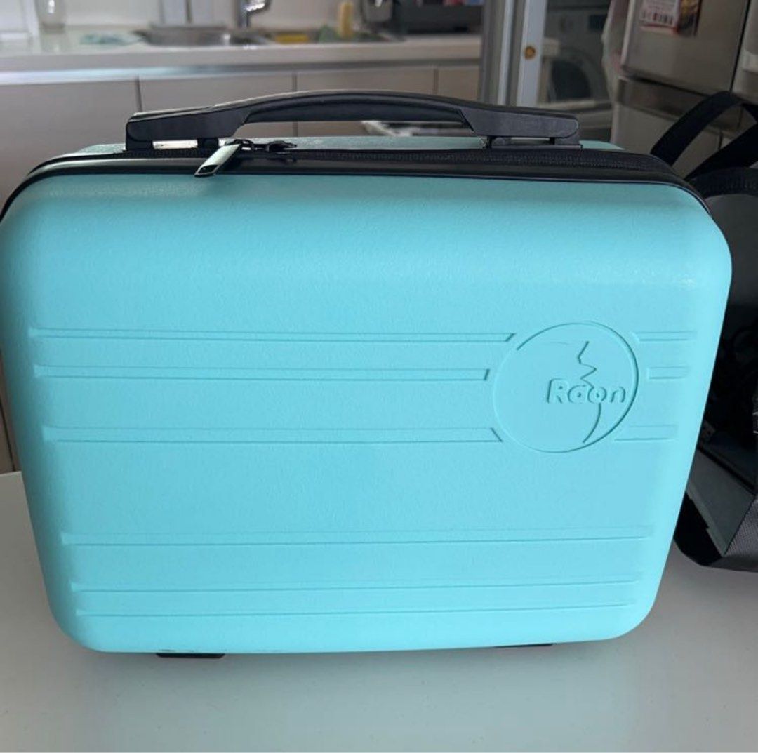 Vanity luggage Case Turquoise, Hobbies Toys, Travel, Luggage