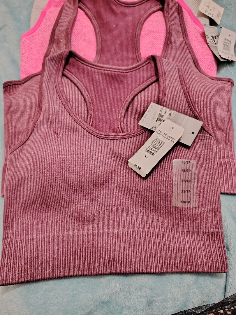 XS Sports Bra (Category: Activewear) located in Manila. Submitted by shemstepszi (Listing ID 1399659168, Image 1). Description: - Sports bra - Size: XS (approx 11" bust) Large (approx 14" bust), we also have Medium (appox 12" bust ) - Design: Racerback - Color: Mauve - Designed in Canada - Original Price: "$34.99" selling for only 250/each.