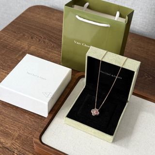 （分類：）位於 。 由 ok-shop 提交（商品編號 1399893417，圖片 1）。簡介： 。