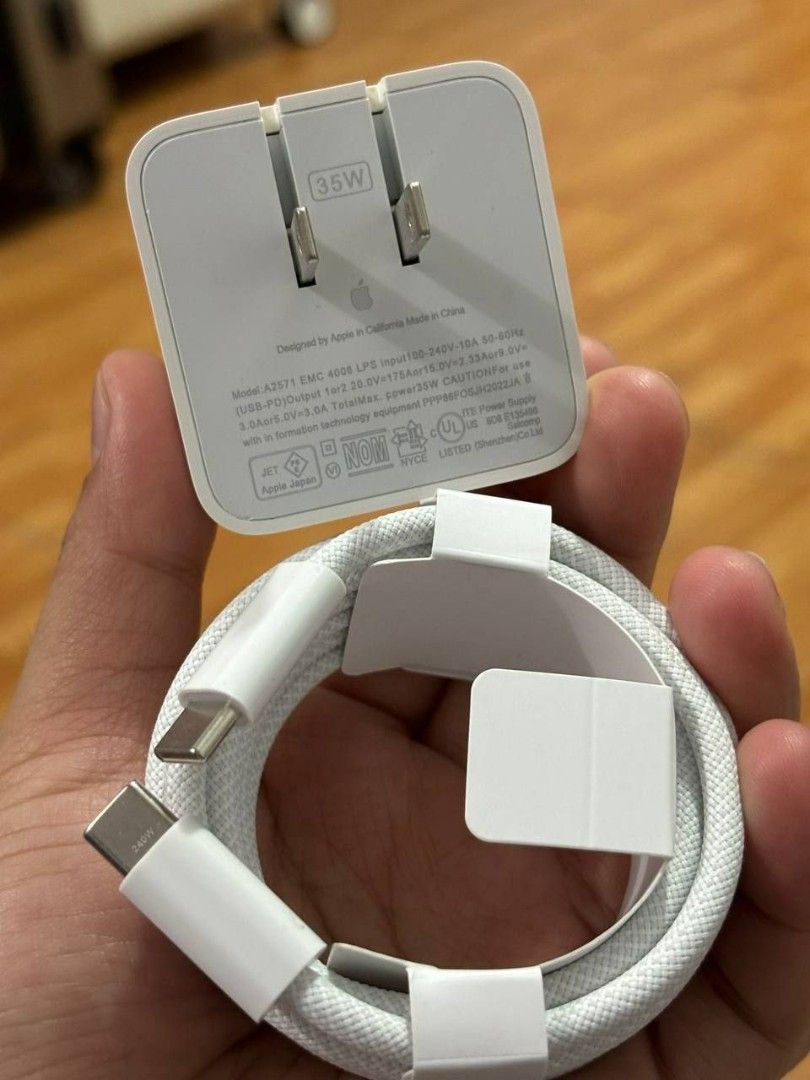 Apple Dual USB-C 35W Compact Power Adapter (Category: Electrical, Adaptors & Sockets) located in Makati City. Submitted by itnokdatu04911 (Listing ID 1399883044, Image 1). Description: APPLE🍏 35W Dual Port Usb-C Compact power adapter adaptor 35w. ( 990) 240w Braide CABLE usb-C 2m (1090) MODE OF PAYMENT ✅COD ✅GCASH ✅PAYMAYA VIA LALAMOVE, GRAB OR U CAN BOOK YOUR OWN RIDER TO PICK UP. 14DAYS WARRANTY AND SAME DAY DELIVERY ‼️ Pm for sure buyer 😉.