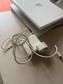 （分類：）位於 。 由 artspace64747 提交（商品編號 1399862110，圖片 1）。簡介： 。