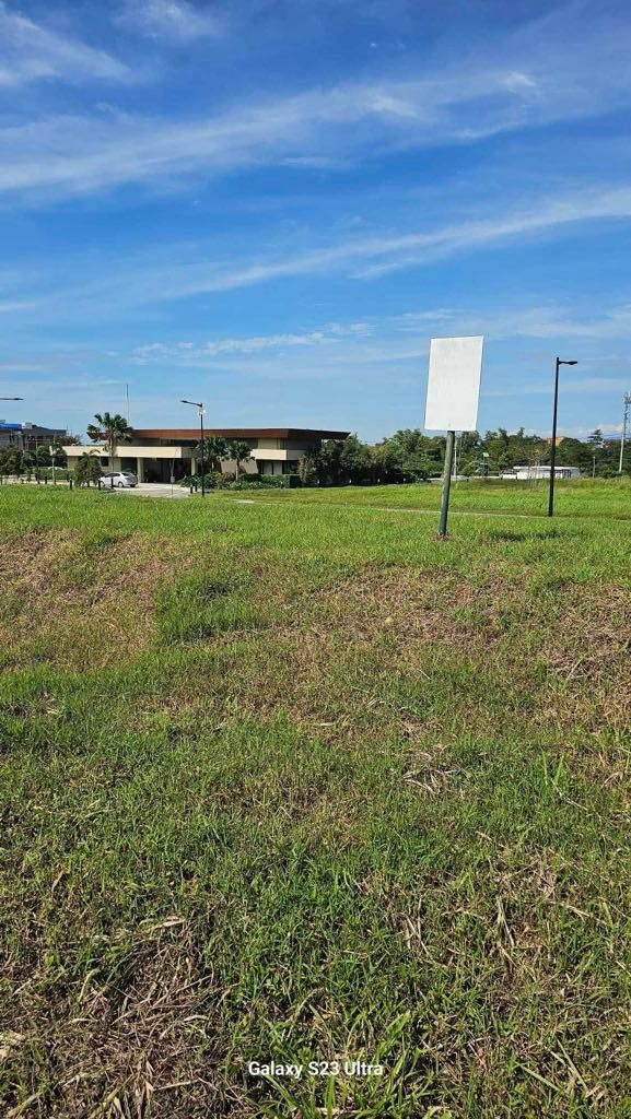 (Category: ) located in . Submitted by rmscapitals (Listing ID 1399860325, Image 1). Description: .