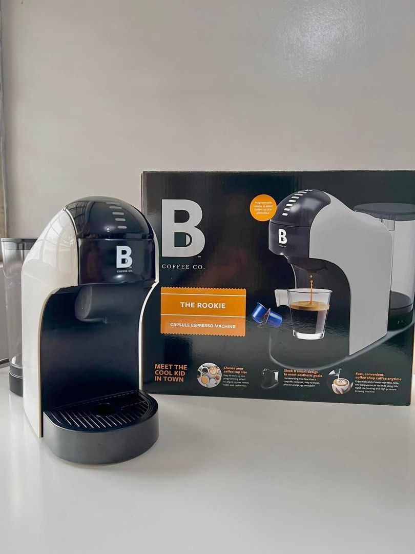 B COFFEE ROOKIE MACHINE (Category: Coffee Machines & Makers) located in Cabanatuan. Submitted by caramelemcchiato (Listing ID 1399891730, Image 2). Description: used once only w/ box super nice and easy to use perf for beginners rfs: upgrade.