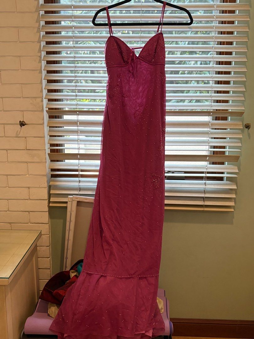 BCBG beaded gown (Category: Evening dresses & gowns) located in Quezon City. Submitted by xxx11 (Listing ID 1399909084, Image 1). Description: So beautiful! Worn once only before! Needs washing and the hook clasp just needs to be sewn :) Best fits Medium size .