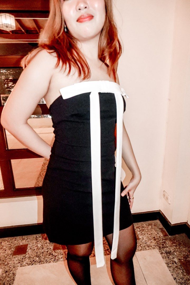 Black and White Strapless Mini Bow Dress (Category: Dresses) located in Navotas City. Submitted by camillep912 (Listing ID 1399874459, Image 3). Description: .