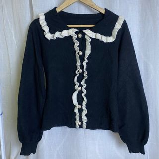 (Category: ) located in . Submitted by prelovedby_ssmn (Listing ID 1399865528, Image 1). Description: .