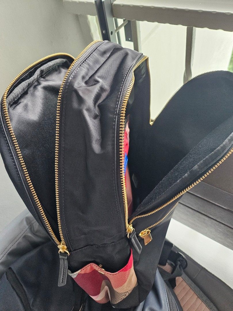 Bluelabel backpack (Category: Backpacks) located in Singapore. Submitted by kscss (Listing ID 1399990123, Image 3). Description: Brand new BLUELABEL backpack original from Japan 100%Authentic with original tag Selfcollection at west side. keen pls Pm me..