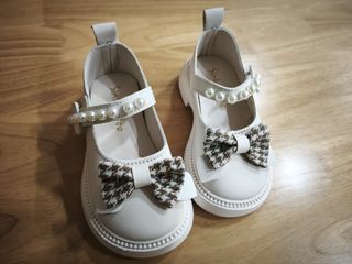 (Category: ) located in . Submitted by compulsive_shopper (Listing ID 1399888786, Image 1). Description: .