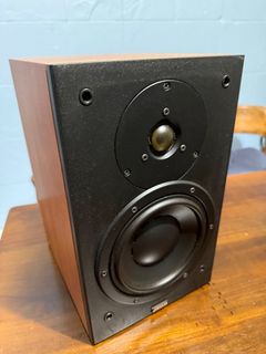 Dynaudio X-250 クロスオーバー Dynaudio X-250 クロスオーバー