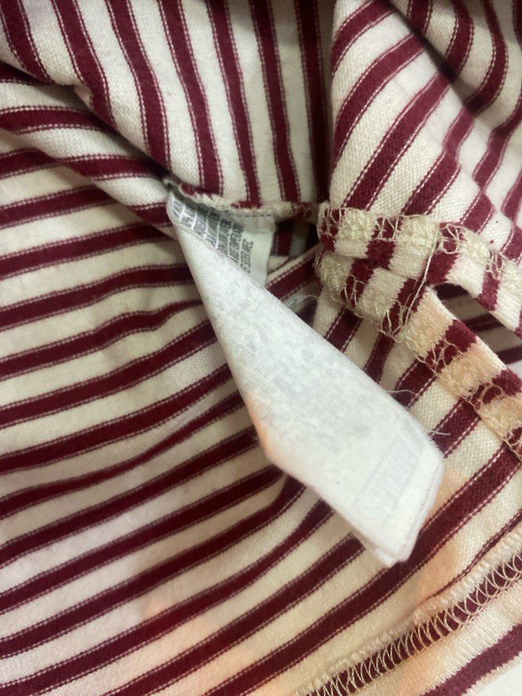 Forever 21 Red stripes top (Category: Blouses) located in Taguig. Submitted by declutterwithriz (Listing ID 1399946428, Image 3). Description: True color on the last photo..