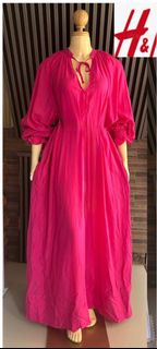 (Category: ) located in . Submitted by acfashionista (Listing ID 1399846177, Image 1). Description: .