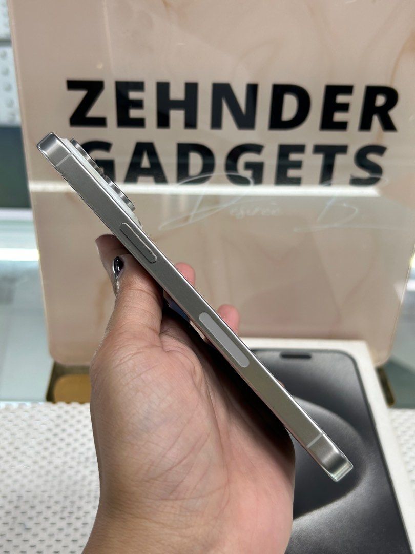 iPhone 15 PRO MAX 256GB OPENLINE (US VARIANT) (Category: iPhone 15 Series) located in San Juan City. Submitted by desireebayal96 (Listing ID 1399986441, Image 2). Description: iPhone 15 PRO MAX (WHITE) * 256GB * OPENLINE * NO SIM RESTRICTIONS * US VARIANT (NO PHYSICAL SIM) * E-SIM ONLY * 93% BATTERY HEALTH (ORIGINAL NOT BOOSTED, CAN CHECK 3UTOOLS) * 98% SMOOTH * NO ISSUE * NO HISTORY OF REPAIR * NO ICLOUD ISSUE * NOT REFURBISHED * FACE ID & TRUET