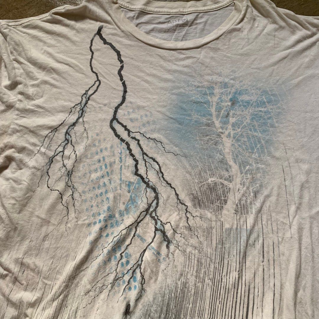 Jesse Pinkman Vibes Shirt (Category: Activewear) located in Cebu City. Submitted by junkyard.jewelss (Listing ID 1399966418, Image 2). Description: .
