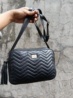 (Kategori: ) berada di . Dikirim oleh putriode18 (ID iklan 1399843792, Gambar 1). Deskripsi: .
